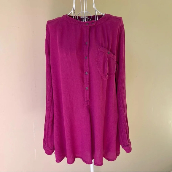 Free People Berry Pink Pleated Back Button Front Long Sleeve Blouse flare size S - Picture 1 of 9